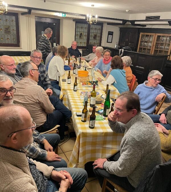 Klönabend im Kachelofenzimmer